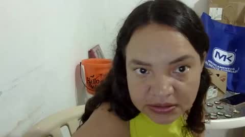 Snapshot of elizabeth_martinez_ chatting on 04/22/26, 05:58 Elizabeth Martinez online show from 04/22/26, 05:58