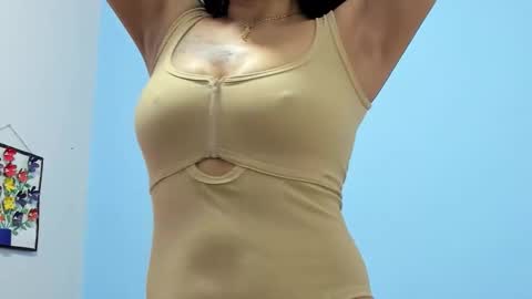 Snapshot of elizabeth_mathure chatting on 11/28/25, 07:44 Elizabeth Mathure online show from 11/28/25, 07:44