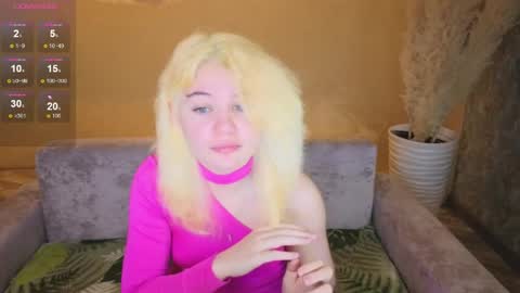 Snapshot of elizabeth_rready chatting on 05/26/26, 01:56 Elizabeth online show from 05/26/26, 01:56