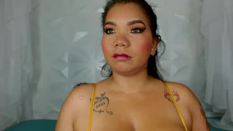 Snapshot of elizabeth_suan_ chatting on 04/20/26, 12:19 Elizabeth online show from 04/20/26, 12:19