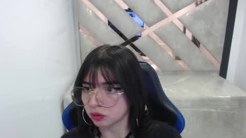 Elizabeth online show from 02/05/26, 12:54