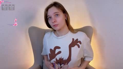 Elizabeth online show from 03/03/26, 01:12