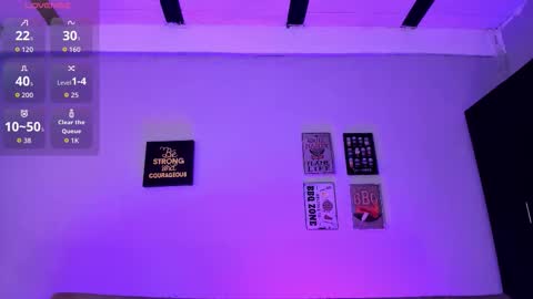 Snapshot of elizabethboltxxx chatting on 11/28/25, 08:11 Elizabeth bolt online show from 11/28/25, 08:11