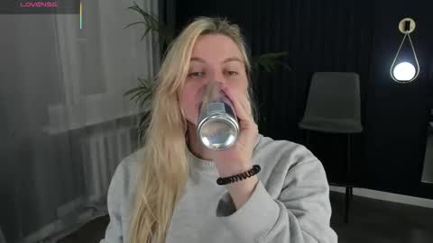 elizabethmad online show from 09/11/25, 09:15