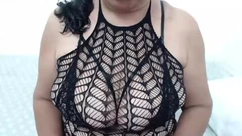 Snapshot of elizabethmiler chatting on 06/29/26, 04:07 ElizabethMiler online show from 06/29/26, 04:07
