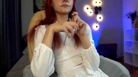 Snapshot of elizabethmilller_ chatting on 10/05/25, 09:56 Elizabet online show from 10/05/25, 09:56