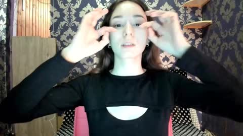 elizabethrice online show from 02/20/25, 09:42