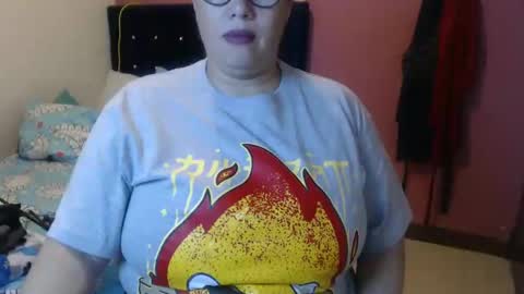 Elizabeth online show from 02/25/25, 10:47