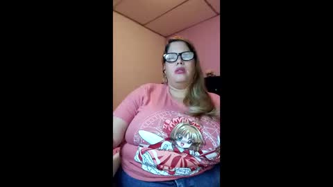 Elizabeth online show from 02/25/26, 01:21