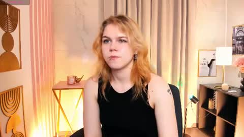 Elizabeth online show from 06/18/26, 09:25