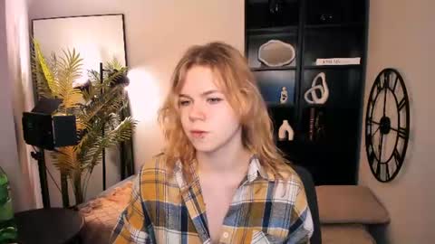 Elizabeth online show from 06/27/26, 05:34