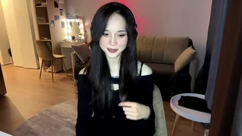 Elizabet online show from 04/21/26, 05:17