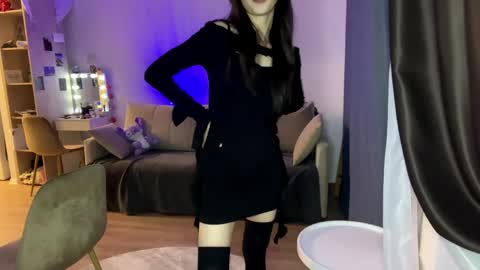 Elizabet online show from 05/01/26, 10:03