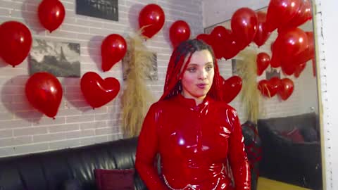   online show from 02/19/25, 02:44