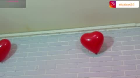   online show from 04/11/26, 08:02