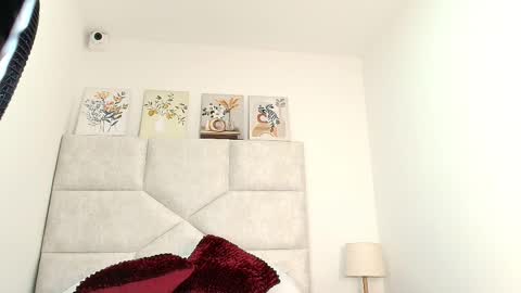 Eliza online show from 11/17/25, 11:27