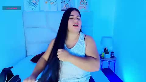 Snapshot of elizawiliamst chatting on 06/19/26, 02:10 Eliza online show from 06/19/26, 02:10