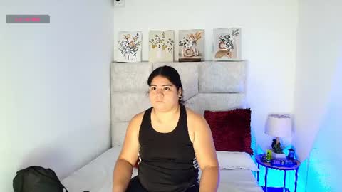 Snapshot of elizawiliamst chatting on 06/25/26, 11:59 Eliza online show from 06/25/26, 11:59