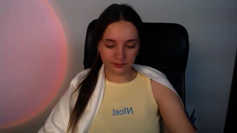 Snapshot of elizsun chatting on 12/01/25, 11:26 elizsun online show from 12/01/25, 11:26