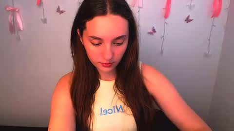 Snapshot of elizsun chatting on 07/08/26, 10:42 elizsun online show from 07/08/26, 10:42