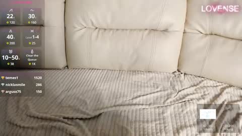 Eliz                               online show from 02/16/25, 06:32