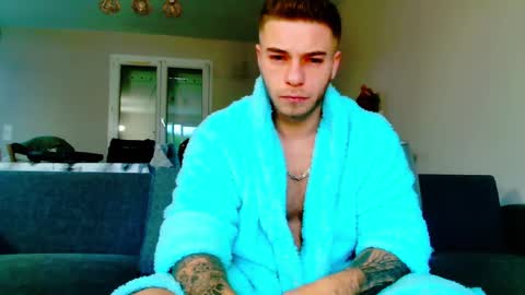 elkafit28 online show from 01/09/25, 08:13