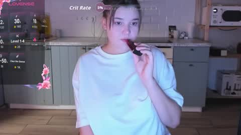 Snapshot of elkapulka chatting on 11/16/25, 01:33 Lina online show from 11/16/25, 01:33