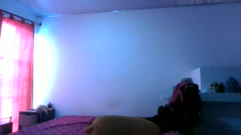 elkinjose182112 online show from 06/15/26, 05:26