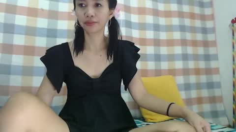 Snapshot of ella20 chatting on 02/07/26, 11:19 Ellah online show from 02/07/26, 11:19