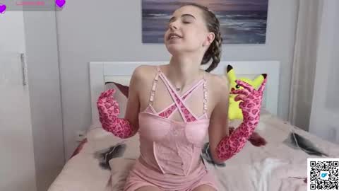 Snapshot of ella_desire chatting on 02/16/26, 12:56 ella_desire online show from 02/16/26, 12:56