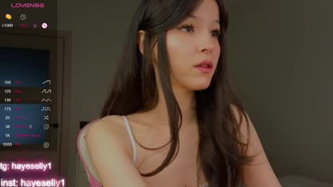 Ella NEXT STREAM 1TH DECEMBER 1200 - 0800 AM AT MOSCOW TIME online show from 11/17/25, 12:05