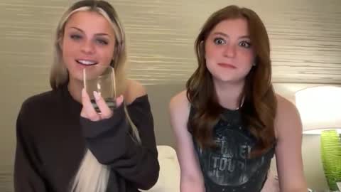 Snapshot of ella_hill chatting on 02/07/26, 05:55 Ella online show from 02/07/26, 05:55