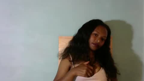 Snapshot of ella_kusih chatting on 05/12/26, 10:12 Kusih online show from 05/12/26, 10:12