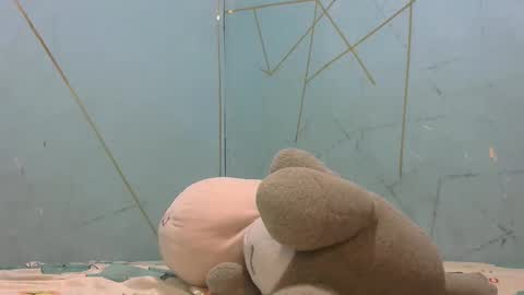 Snapshot of ella_lee15x chatting on 05/01/26, 02:38 ella lee15x online show from 05/01/26, 02:38