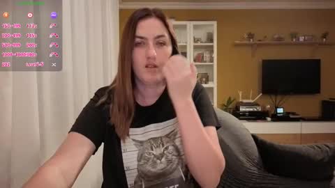 Ella  Max online show from 12/05/25, 07:06