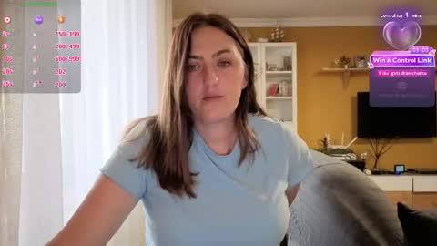Snapshot of ella_max_live chatting on 04/21/26, 06:20 Ella Max online show from 04/21/26, 06:20
