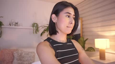 ELLA OWEN online show from 04/28/26, 02:27