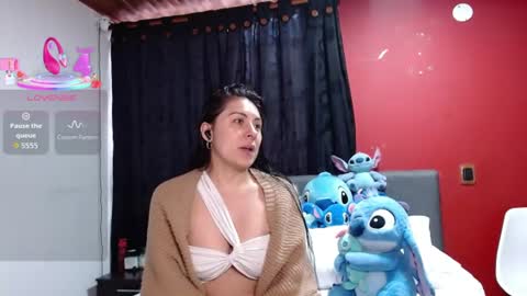 Snapshot of ella_rouse1 chatting on 07/23/26, 11:52 ella rouse online show from 07/23/26, 11:52