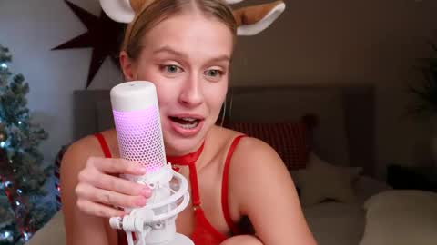 Ella online show from 12/13/24, 01:26