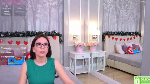 Ella online show from 02/17/25, 10:18