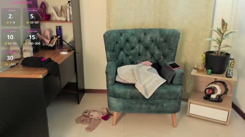 Snapshot of ellabaker chatting on 01/07/25, 11:03 ellabaker online show from 01/07/25, 11:03