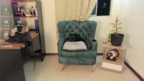 Snapshot of ellabaker chatting on 01/16/25, 02:09 ellabaker online show from 01/16/25, 02:09