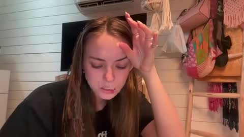 ellabellaaa__ online show from 01/18/26, 03:49