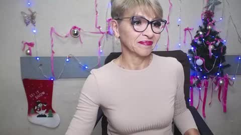 EllaBonito online show from 01/12/25, 06:28