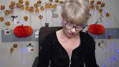 EllaBonito online show from 11/01/25, 06:26