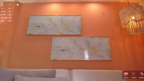 EllaClark online show from 02/05/25, 09:40