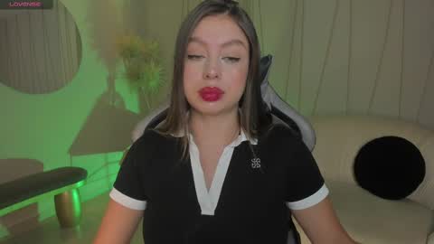 EllaClark online show from 03/06/25, 06:48