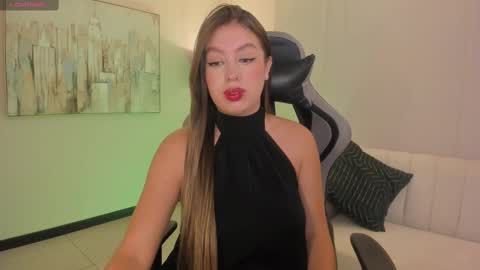 EllaClark online show from 03/07/25, 07:05