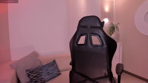 EllaClark online show from 09/08/25, 07:02