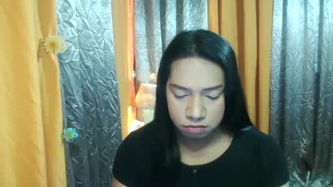 Ellah online show from 02/05/25, 03:02